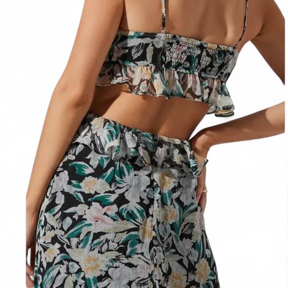 ASTR The Label Palace Floral maxi dress W/ cut-out detail ruffle hem Sz M 6-8 - Picture 2 of 8